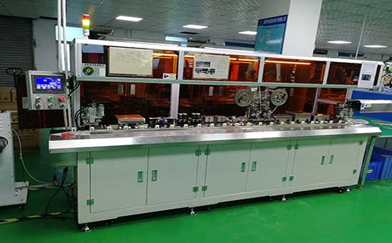 自動裁線剪切編織包銅箔去鋁箔機(jī) 自動裁線剪切編織包銅箔去鋁箔機(jī)